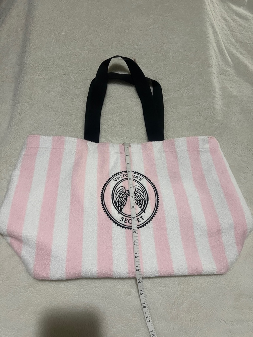 NWT Victoria’s secret terry strips tote bag - Picture 8 of 8
